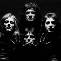 Evo slike grupe Queen koja uskoro nastupa u Bg- u! +)
